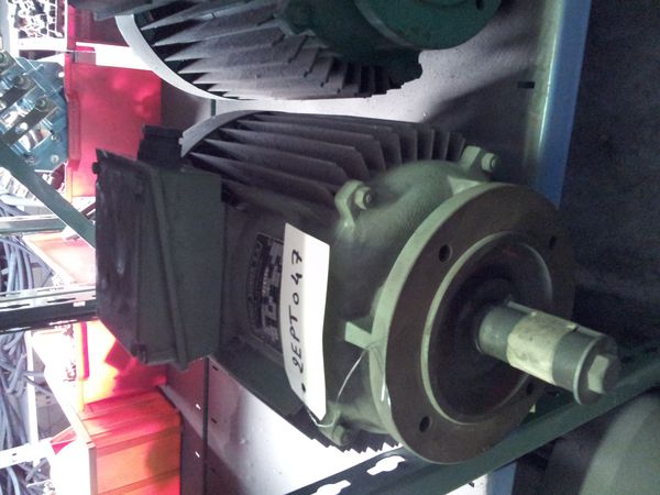 Moteur Leroy-Somer type HV100L1