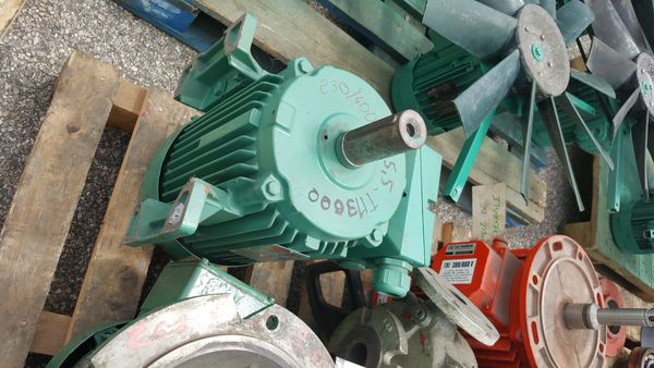 Moteur VEM type K21R132S2KVSLH