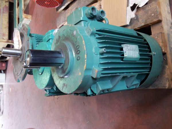 Moteur Leroy-Somer type LS132S2