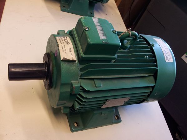 Moteur Leroy-Somer type LS132ST