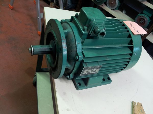 Moteur Leroy-Somer type LS112M2