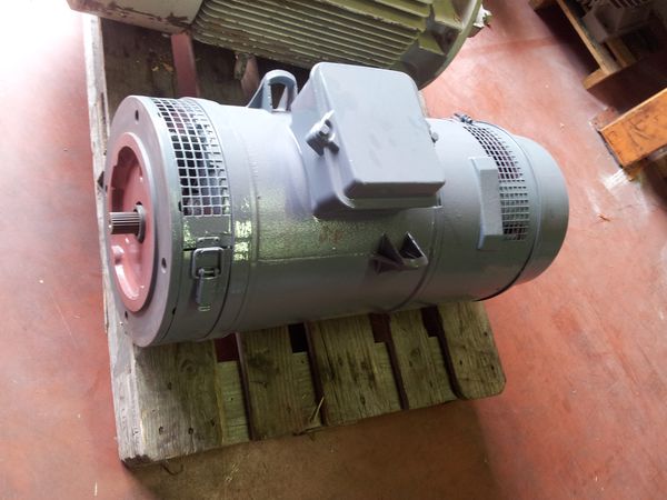 Moteur 3 vitesses MANITOWOC type H-99439-65