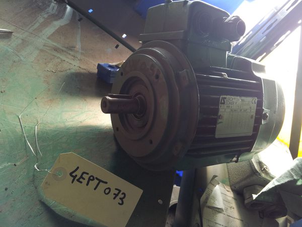 Moteur Leroy-Somer type LS80LT