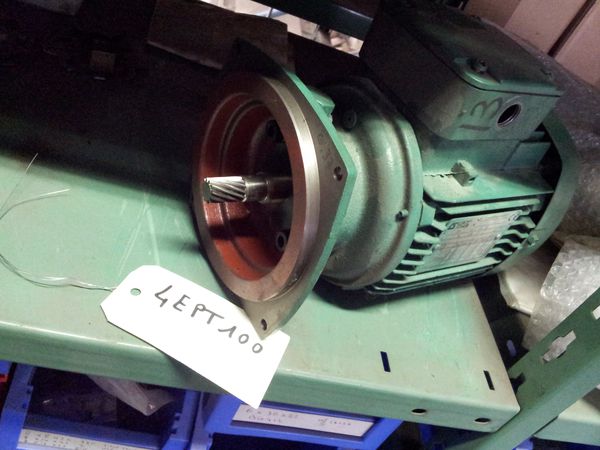 Moteur Leroy-Somer type LS71/T