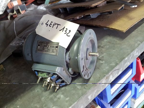 Moteur AEG type AD56K4