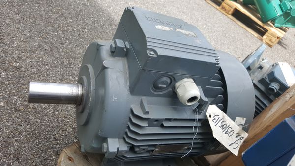 Moteur Siemens type 1LA716304AA60-Z 132 S
