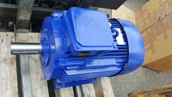 Moteur VEM type K11R225S4