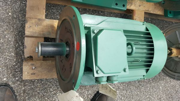 Moteur Leroy-Somer type LS132M-T