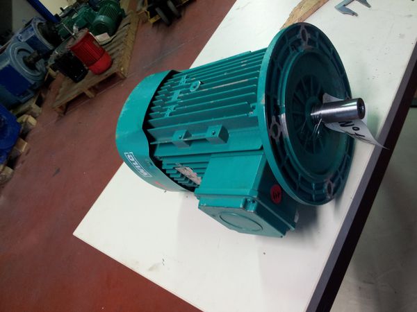 Moteur TEE type QSFA112M4B-92N