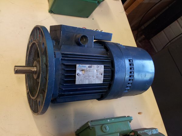 Moteur POLITRANS type 7K....80C/4