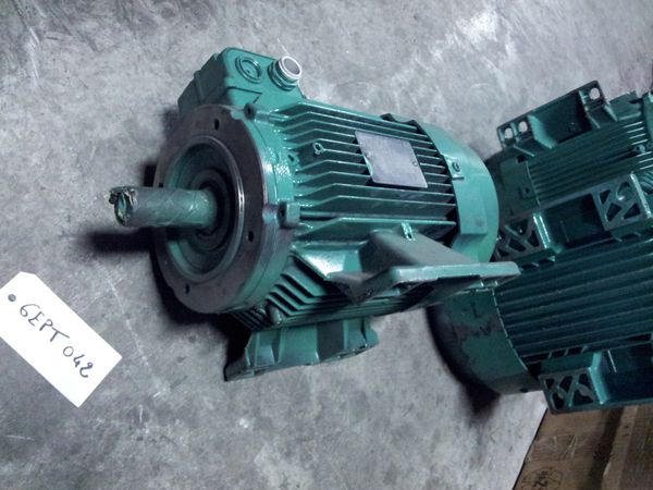 Moteur Leroy-Somer type LS112MT