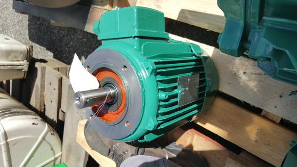 Moteur frein Leroy-Somer type LS90